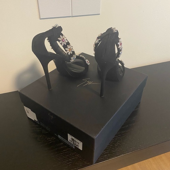 Giuseppe Suede Crystal Flower Embroidered Sandals - Picture 3 of 5